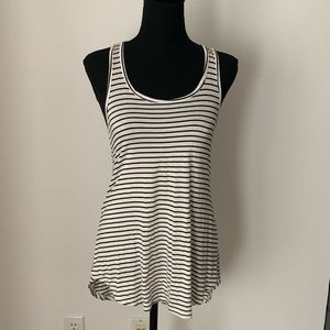 Peyton Jensen Black Striped Tank Top Scoop Neck Swing Stretch